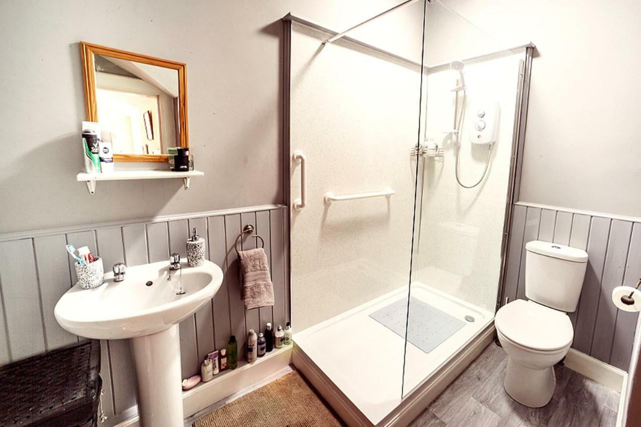 Butler'S Apartment. Flat 5, Dalmore House, Helensburgh, Scotland G84 8Jp Exteriör bild